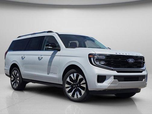 Space Silver Metallic 2026 Ford Expedition Max Platinum