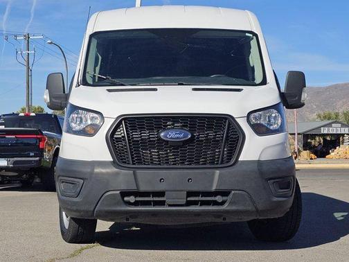 2022 Ford Transit-250 Base