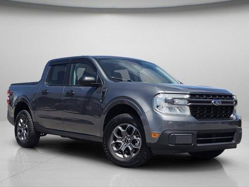 Gray Metallic 2024 Ford Maverick XLT