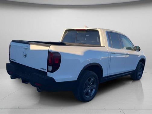 Platinum White Pearl 2023 Honda Ridgeline RTL-E
