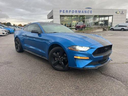 2021 Ford Mustang EcoBoost