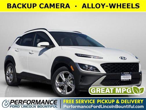 2022 Hyundai KONA SEL