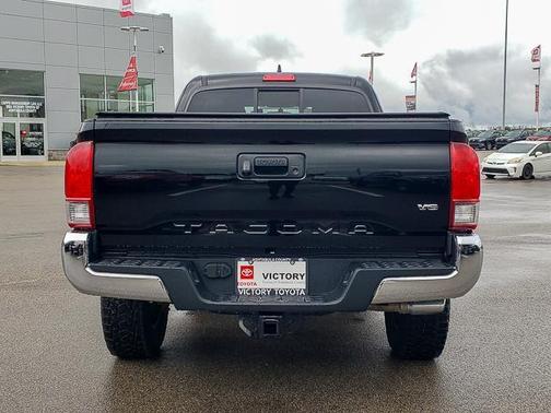 2016 Toyota Tacoma TRD Sport