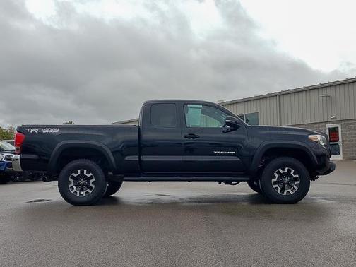 2016 Toyota Tacoma TRD Sport