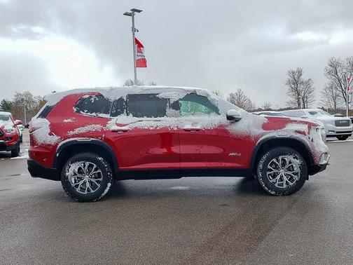 2024 GMC Acadia AWD AT4