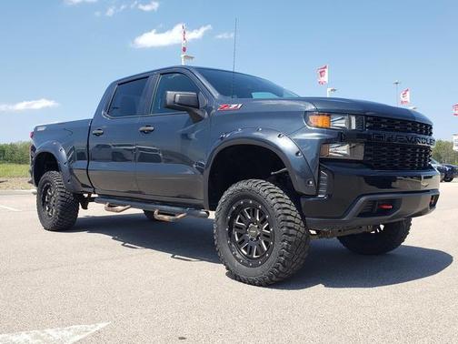 Shadow Gray Metallic 2019 Chevrolet Silverado 1500 Custom Trail Boss