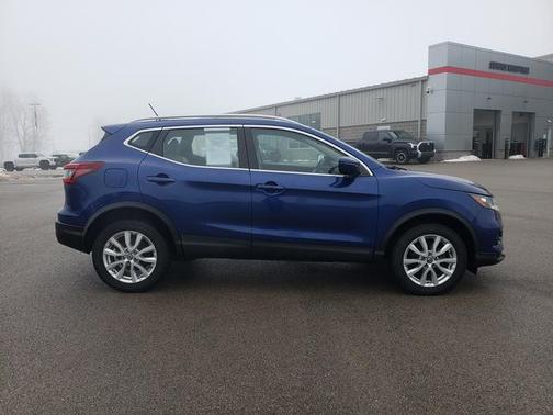 2020 Nissan Rogue Sport SV