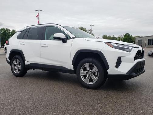 Ice 2025 Toyota RAV4 Hybrid XLE