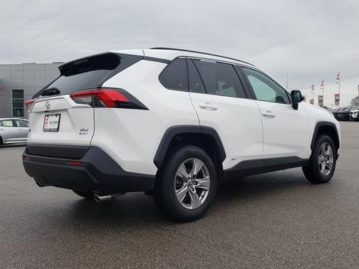 Ice 2025 Toyota RAV4 Hybrid XLE