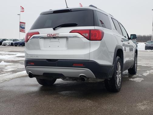 2019 GMC Acadia SLE-2