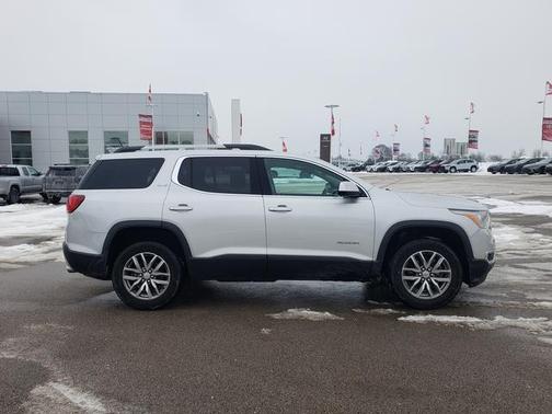 2019 GMC Acadia SLE-2