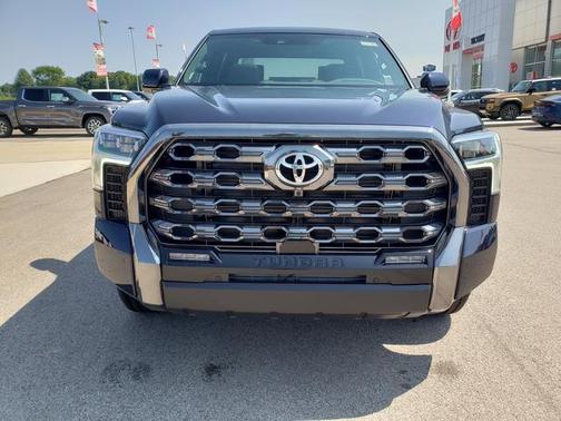 2025 Toyota Tundra Hybrid Platinum