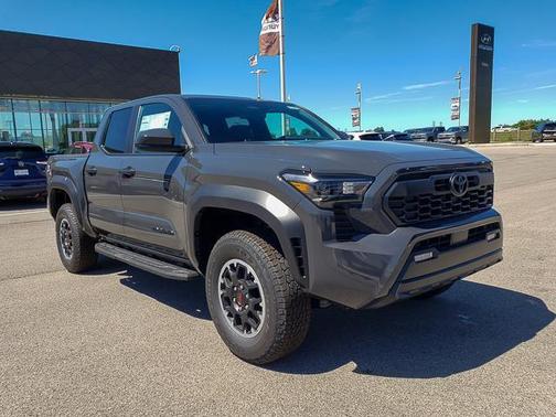 2024 Toyota Tacoma TRD Off Road