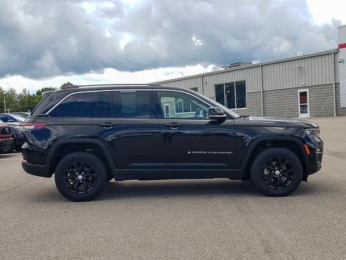 2022 Jeep Grand Cherokee Limited X