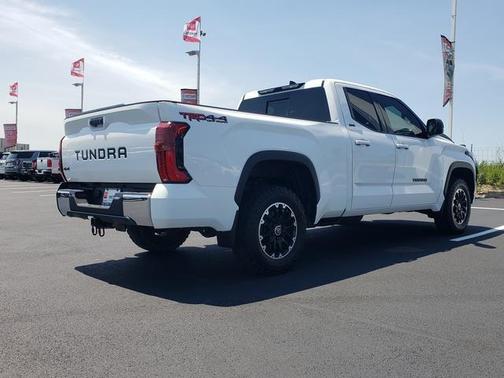 Ice Cap 2023 Toyota Tundra SR5