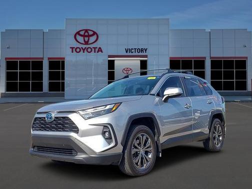 2022 Toyota RAV4 Hybrid XLE Premium