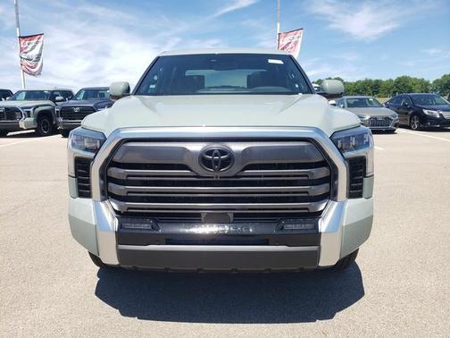 Lunar 2026 Toyota Tundra Hybrid Limited
