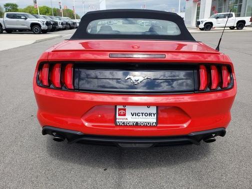 2022 Ford Mustang EcoBoost Premium