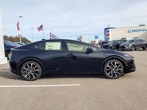 Midnight Black Metallic 2026 Toyota Prius Plug-In Hybrid XSE