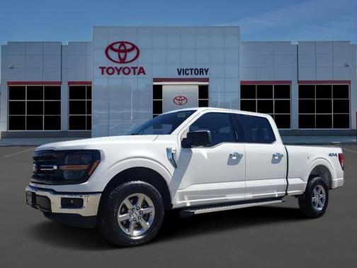 Oxford White 2024 Ford F-150 XLT
