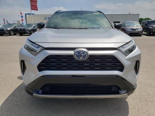 2023 Toyota RAV4 Hybrid SE