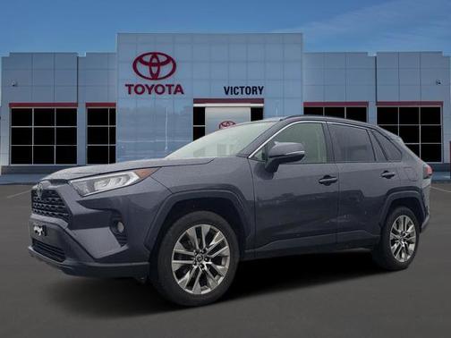 Magnetic Gray Metallic 2019 Toyota RAV4 XLE Premium