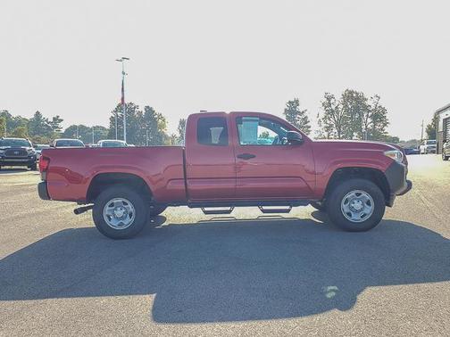 2020 Toyota Tacoma SR