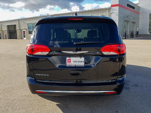 2020 Chrysler Pacifica Touring-L Plus