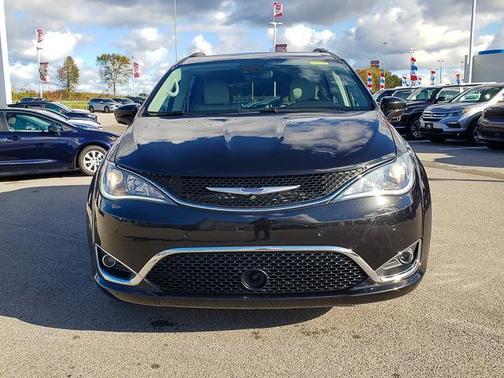 2020 Chrysler Pacifica Touring-L Plus