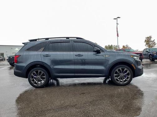 2023 Kia Sorento EX
