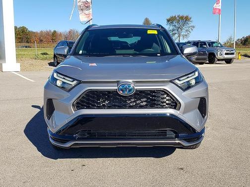 2024 Toyota RAV4 Prime SE