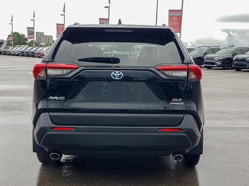 2019 Toyota RAV4 Hybrid XLE