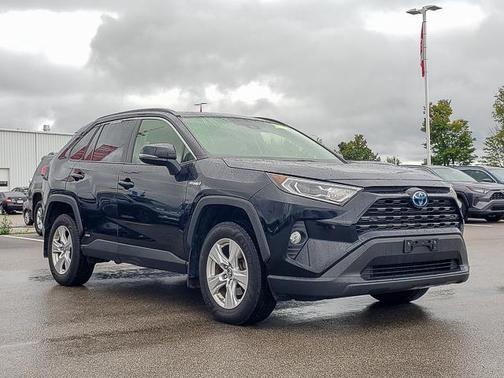 2019 Toyota RAV4 Hybrid XLE