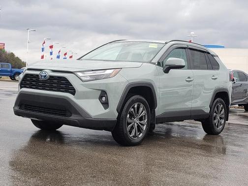 2023 Toyota RAV4 Hybrid XLE Premium