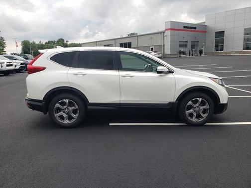 Diamond White Pearl 2018 Honda CR-V EX