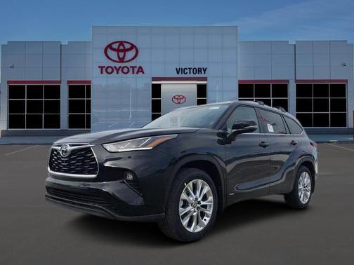 2026 Toyota Highlander Hybrid Limited