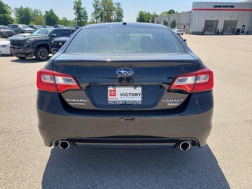 Crystal Black Silica 2015 Subaru Legacy Limited