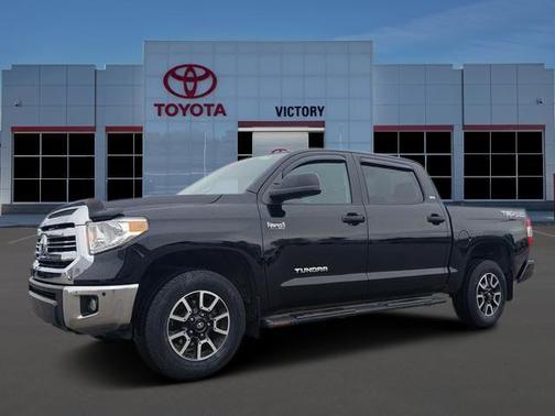 Black 2016 Toyota Tundra SR5