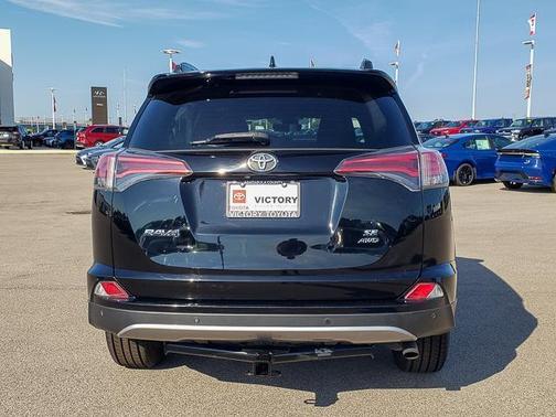 2018 Toyota RAV4 SE