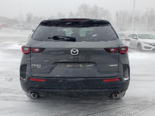 2024 Mazda CX-50 2.5 S Preferred Package