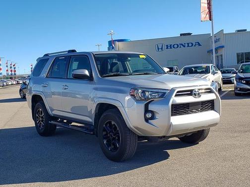 2024 Toyota 4Runner SR5