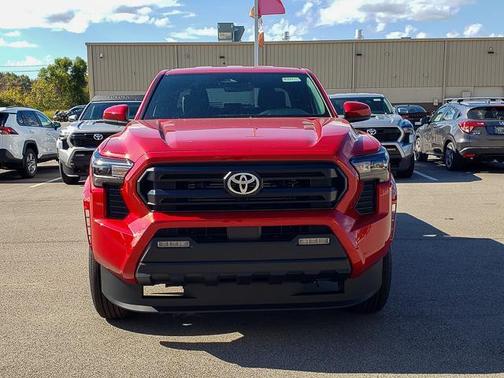 2025 Toyota Tacoma SR5