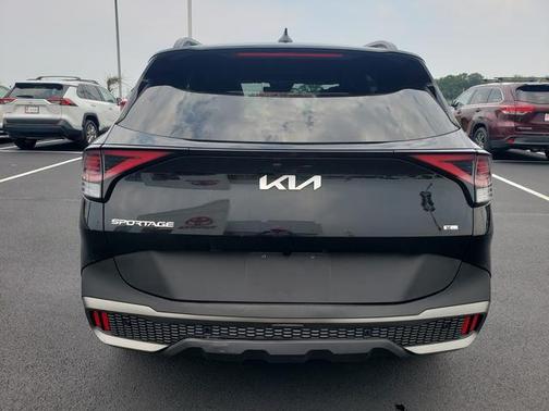 Ebony Black 2024 Kia Sportage X-Line