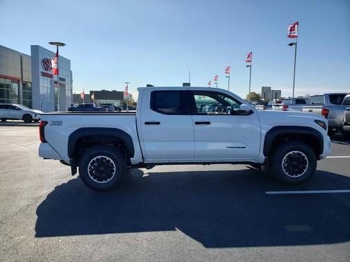 Ice 2026 Toyota Tacoma TRD Off-Road