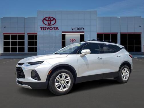 Silver Ice Metallic 2020 Chevrolet Blazer 2LT