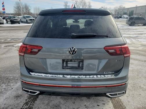 2022 Volkswagen Tiguan 2.0T SEL R-Line 4MOTION