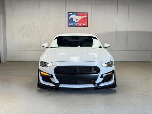 White 2019 Ford Mustang GT Premium