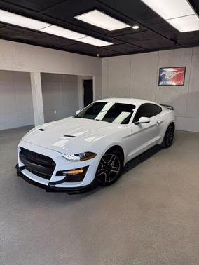 2020 Ford Mustang EcoBoost Premium