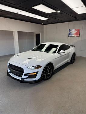 2020 Ford Mustang EcoBoost Premium