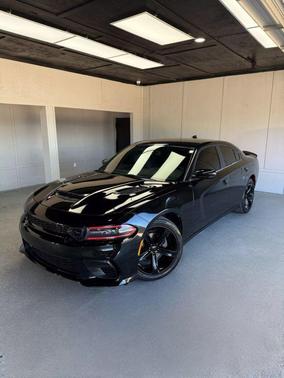 2017 Dodge Charger SXT